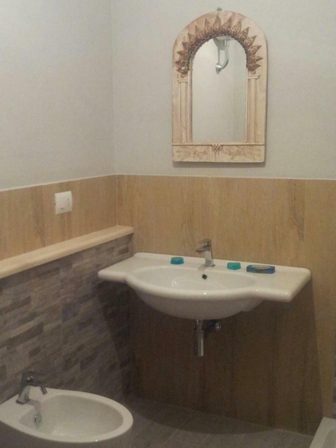 A.C. Le Pavoncelle Bed & Breakfast Assemini Bagian luar foto