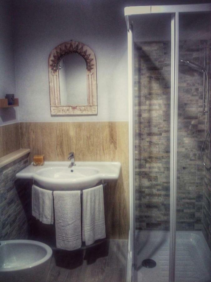A.C. Le Pavoncelle Bed & Breakfast Assemini Bagian luar foto