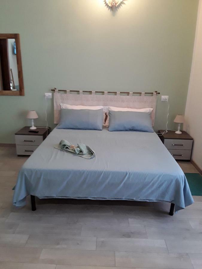 A.C. Le Pavoncelle Bed & Breakfast Assemini Bagian luar foto